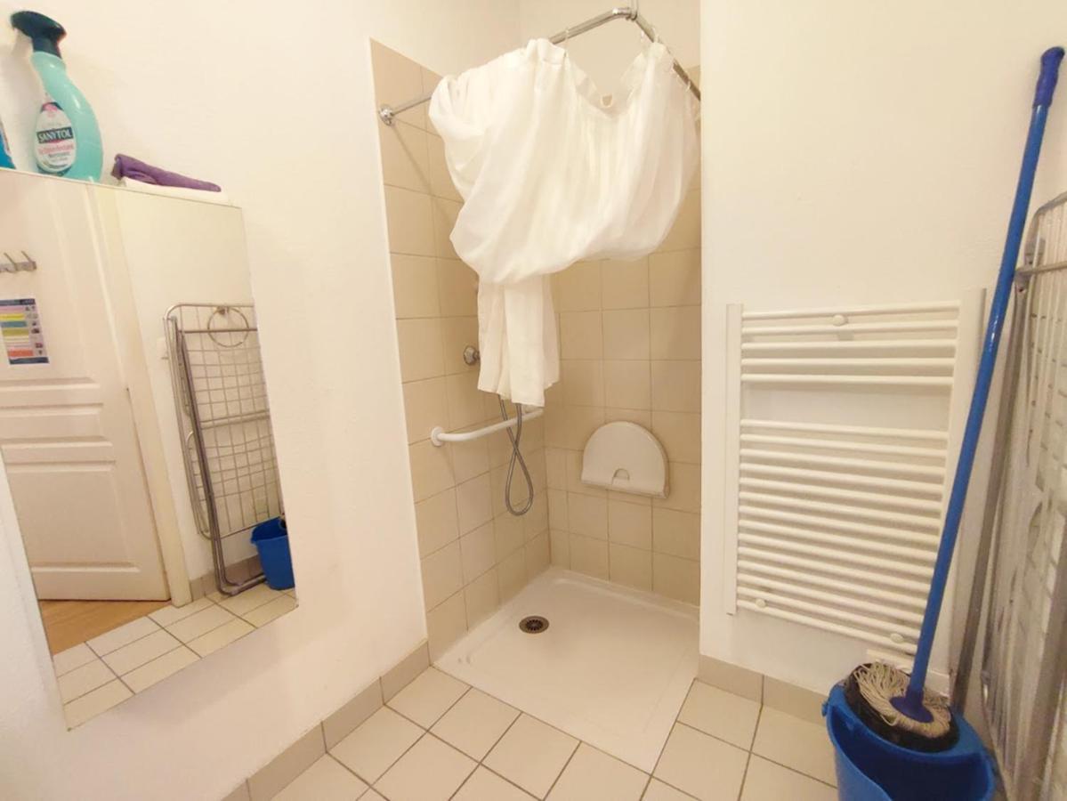 Pat 83, T2, Centre Luchon, Wifi, Casier A Skis, 4 Personnes Bagnères-de-Luchon Exteriér fotografie