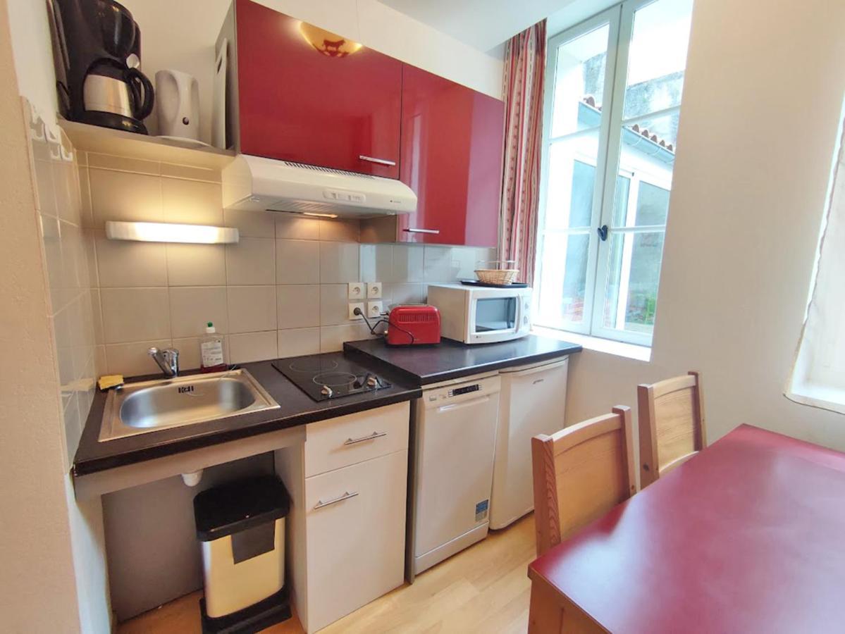 Pat 83, T2, Centre Luchon, Wifi, Casier A Skis, 4 Personnes Bagnères-de-Luchon Exteriér fotografie